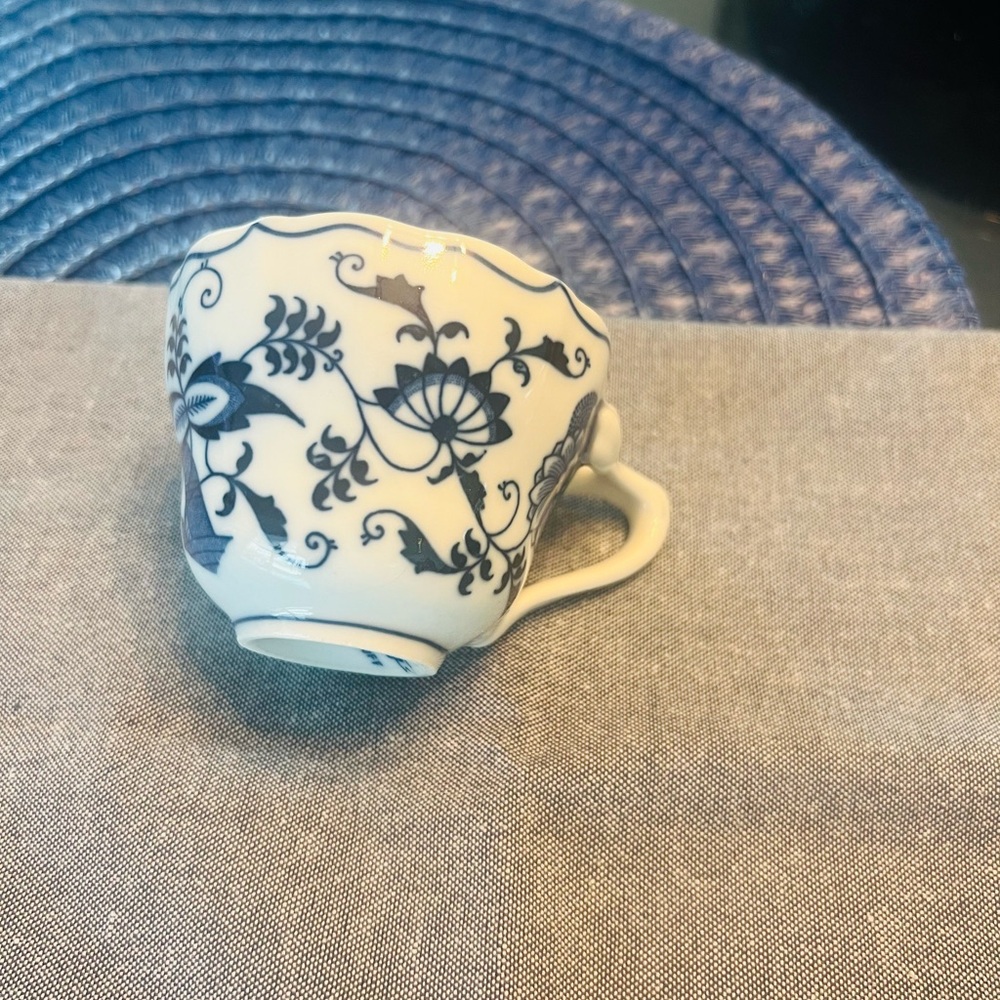 Blue Danube tea cup